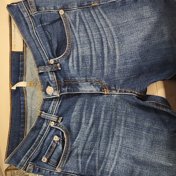 Like New Rag And Bone Jeans - Picture 3 of 8